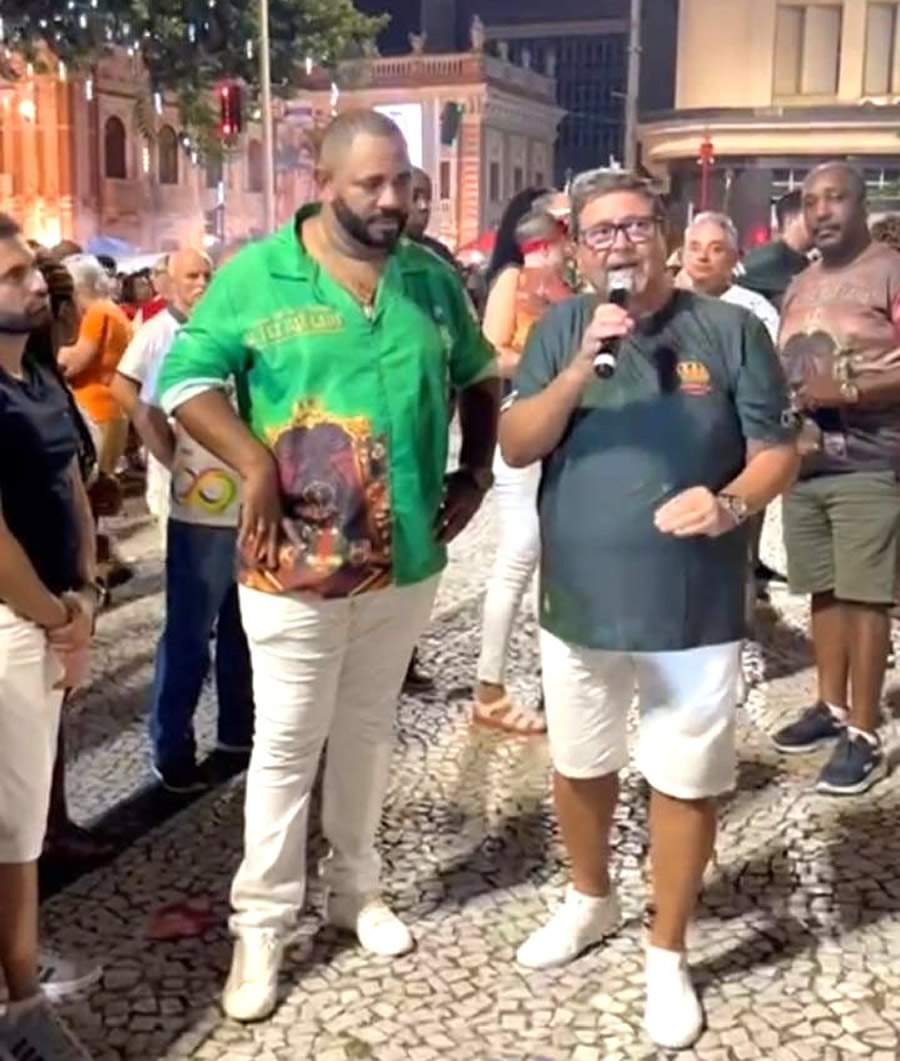 Marcelo Domingues, presidente da Escola de Samba Protegidos da Princesa e Edson Calheiros, presidente do CVG-RJ &ndash; Foto: Divulga&ccedil;&atilde;o