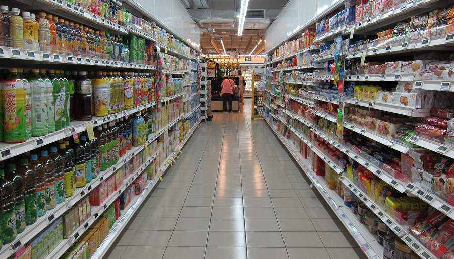 Mesmo com avanço do comércio eletrônico, supermercados ainda são os principais pontos de abastecimentos para as famílias