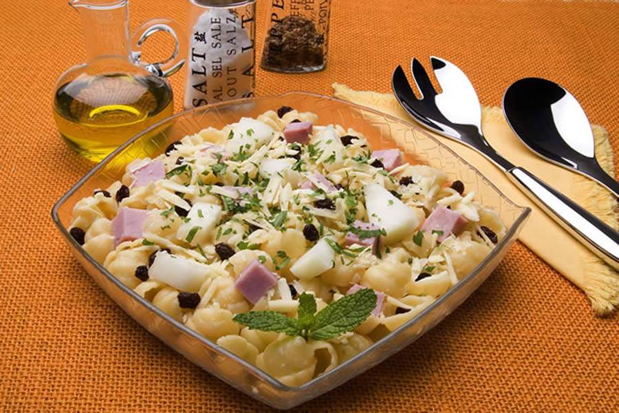 Salada de Nhoque com Melão e Presunto - Divulgação Adria