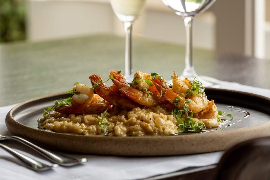 Aprenda a famosa receita do chef Duba de “Risoto de limão siciliano com camarões”