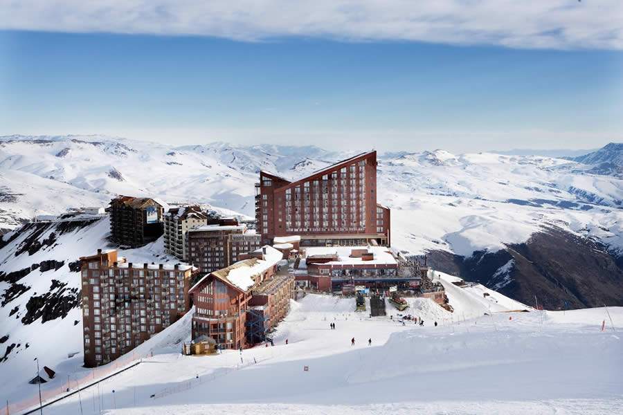 Valle Nevado anuncia parceria com a rede hoteleira Explora, oferecendo 30% de desconto