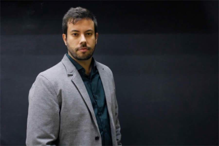 Leonardo Torres, Doutorando em Comunica&ccedil;&atilde;o e Psicoterapeuta Junguiano