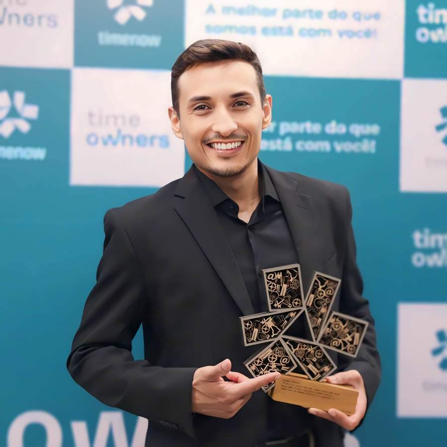 Tiago Ferraz, Coordenador de Contratos da Diretoria de Papel &amp; Celulose, Agroneg&oacute;cio e Alimentos na Timenow | Foto: Divulga&ccedil;&atilde;o