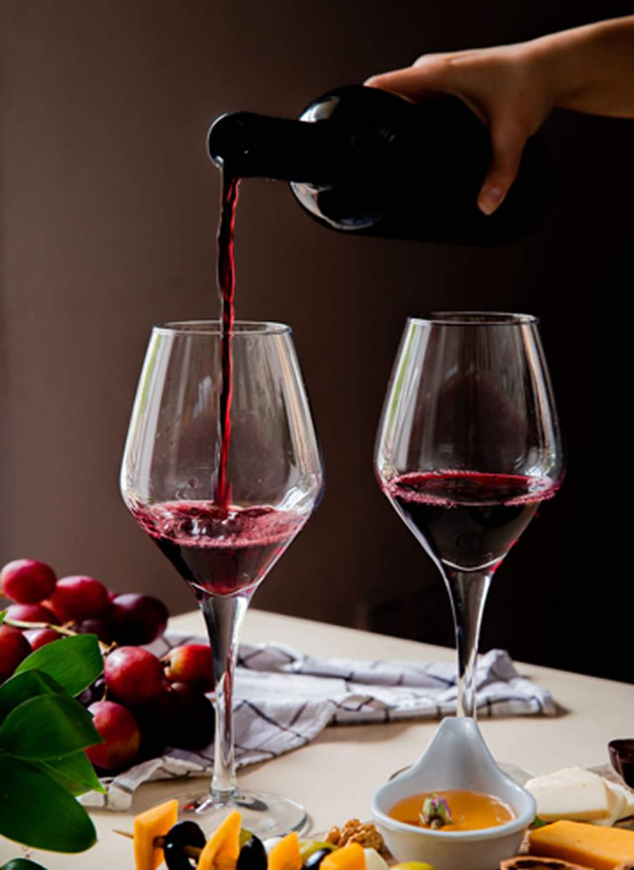 DIA DOS PAIS: No dia deles, Ville du Vin sugere vinhos para todos os perfis de pai