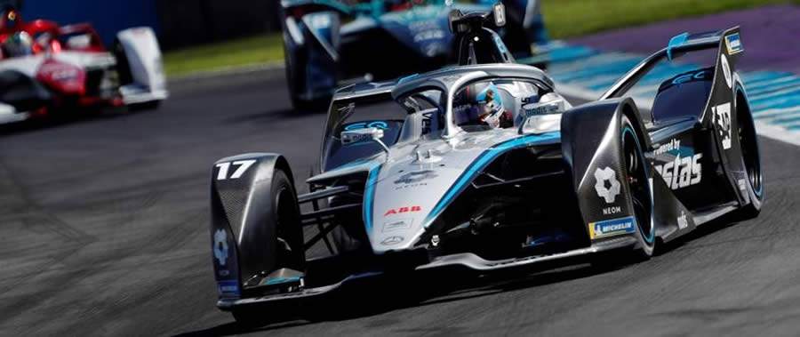 Equipe Mercedes-EQ de F&oacute;rmula E estreia nas ruas de New York