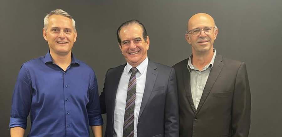 [Da esq. p/ dir.] Humberto Ney Bertini, Braz Romildo Fernandes e David Elias Martin