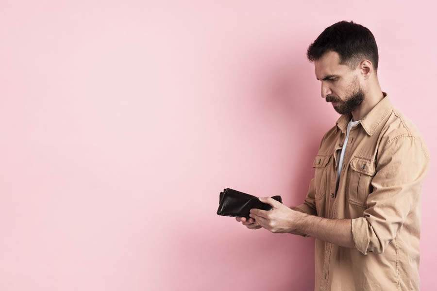 Do macro ao micro: o que a crise dos varejistas revela sobre o que est&aacute; faltando na casa dos brasileiros?