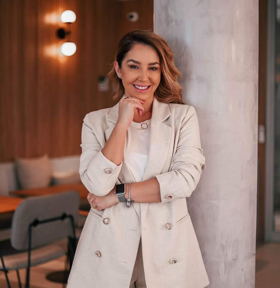 Da invisibilidade &agrave; representatividade: superando desafios na lideran&ccedil;a feminina