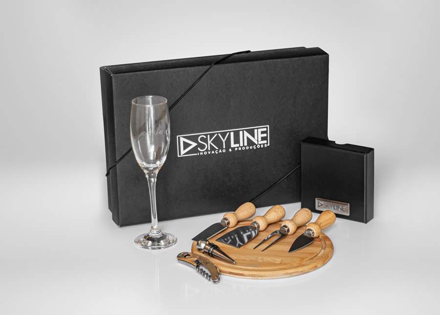 Brindes e presentes s&atilde;o uma boa forma de refor&ccedil;ar marca junto aos clientes - Divulga&ccedil;&atilde;o