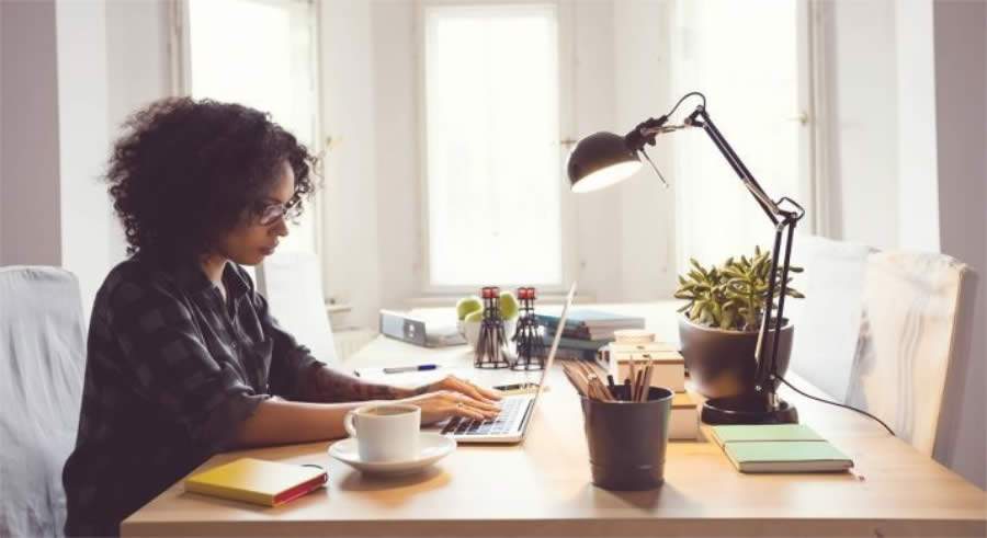 O que as empresas podem fazer para tornar o home office seguro e eficiente