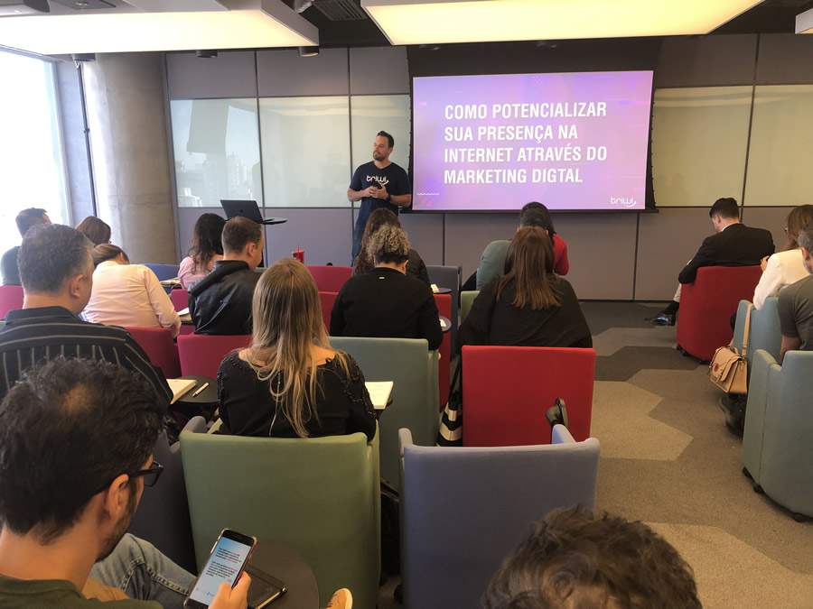 Especialista em marketing lança curso gratuito para impulsionar negócios online