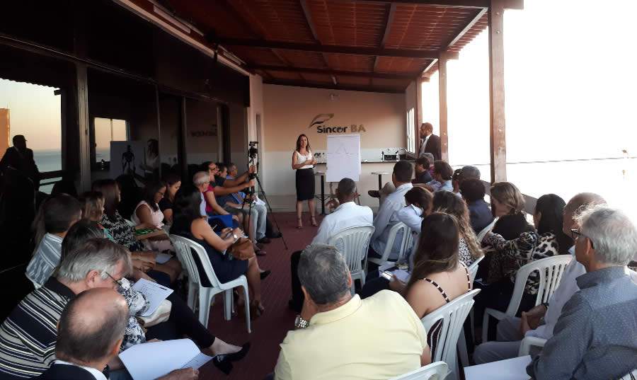 Sincor-BA realiza 1&ordf; edi&ccedil;&atilde;o do Papo Seguro na Varanda