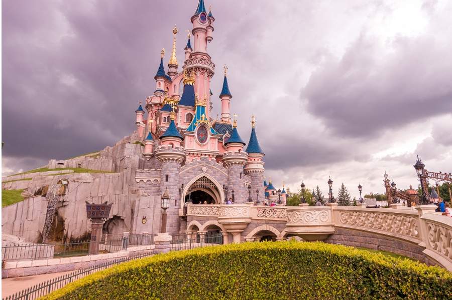  Disneyland Paris - Castelo da Bela Adormecida - Divulgação