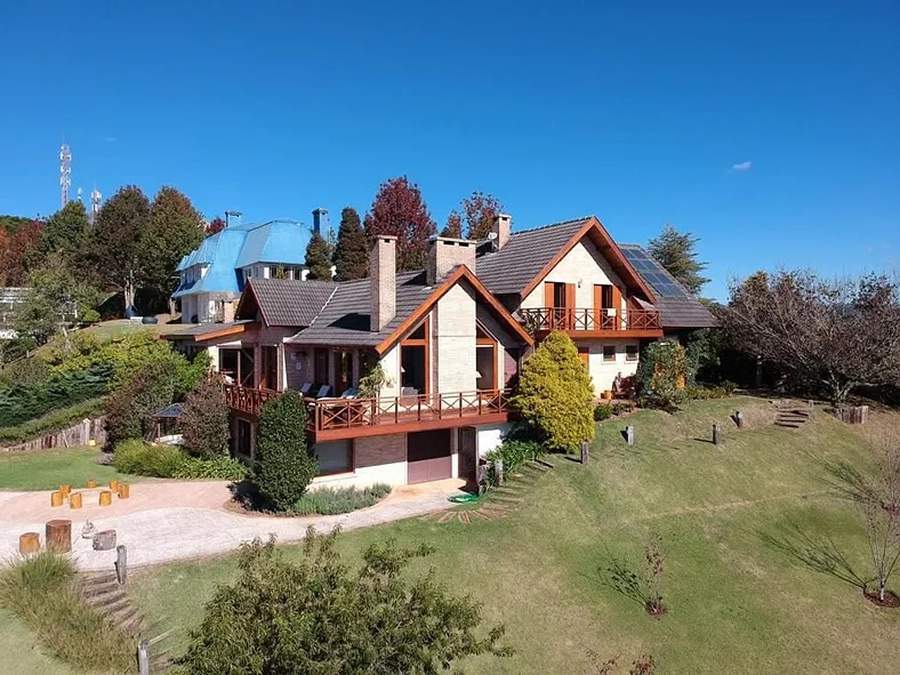 Campos do Jordão: hospedagem de luxo na temporada de inverno