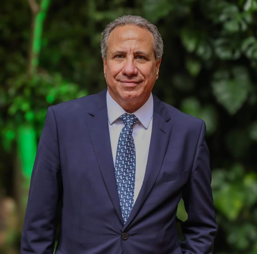 Dr. Roberto Seme Cury, presidente da SINOG