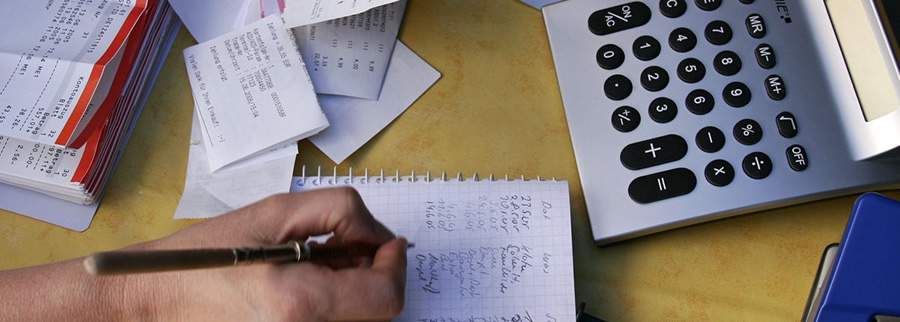 Infla&ccedil;&atilde;o acelerada: especialista em finan&ccedil;as d&aacute; dicas de como driblar os altos pre&ccedil;os﻿