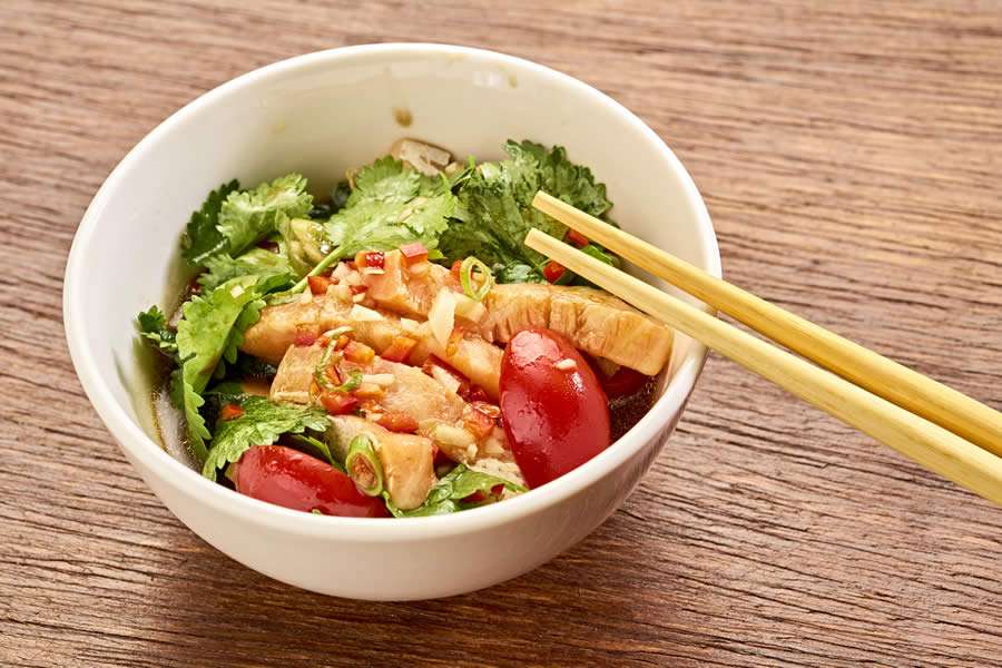 Azuma ensina a preparar receita harmonizada com saquê