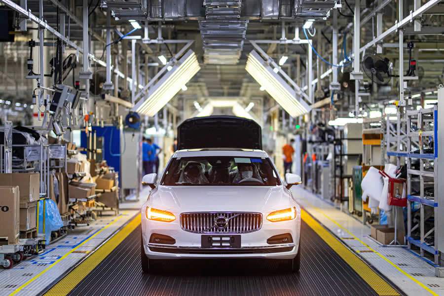 F&aacute;brica da Volvo Cars em Daqing, na China, passa a ser alimentada por eletricidade 100% neutra para o clima