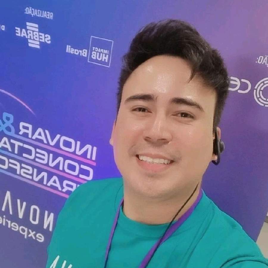 Felipe Ara&uacute;jo, Gestor de PGI - Gest&atilde;o da Informa&ccedil;&atilde;o - no Hub InovAtiva