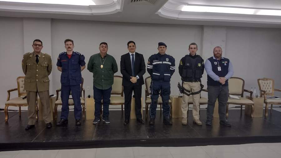 O Painel &ldquo;Juntos Salvamos VIDAS!&rdquo; reuniu autoridades da &aacute;rea de seguran&ccedil;a