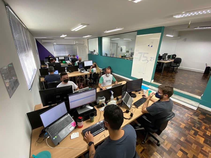 Crescimento de grandes empresas torna a gest&atilde;o financeira uma necessidade nos neg&oacute;cios