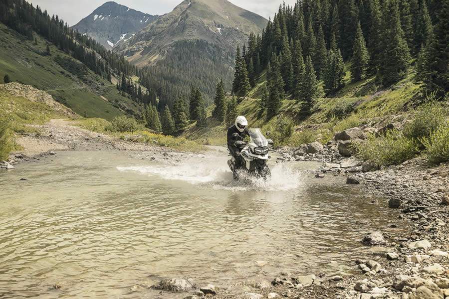 Linhas Tiger 800 e 1200 da Triumph oferecem bons preços promocionais no mês de fevereiro