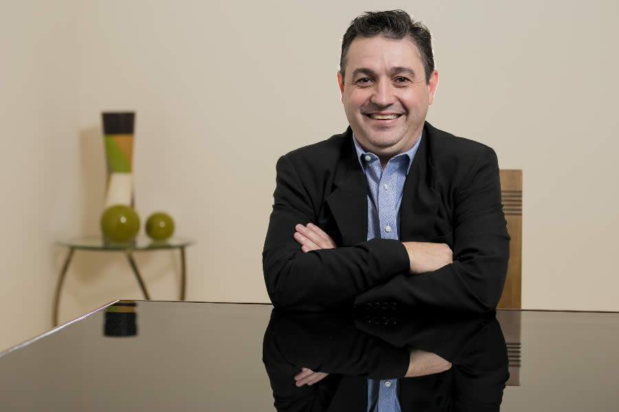 Robinson Idalgo, criador do Sistema Gr&aacute;tis.