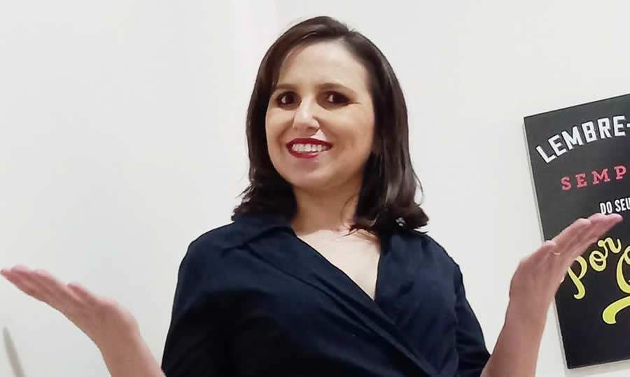 Priscila Spina - Divulga&ccedil;&atilde;o - Literare Books International