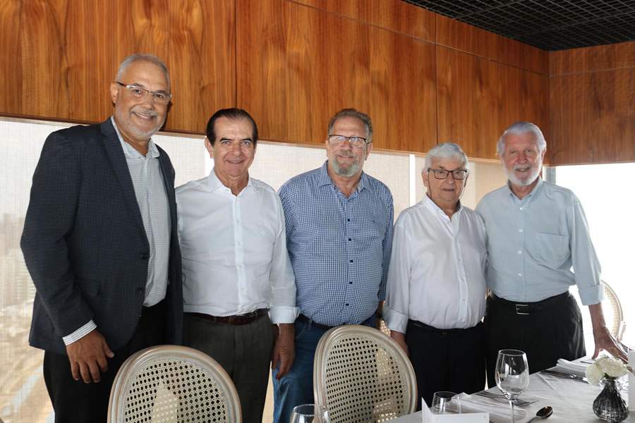 Gilberto Januário, Bras Romildo, Álvaro Fonseca, Henrique Elias e Adevaldo Calegari