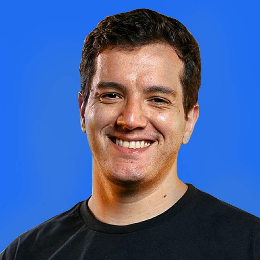 *Adriano Almeida &eacute; CEO da Alura