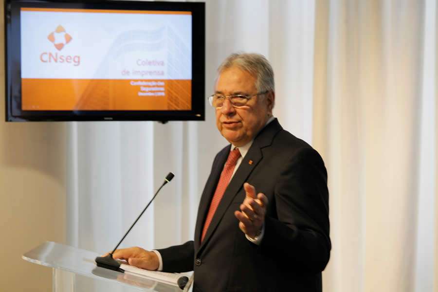 O presidente da CNseg, Marcio Coriolano