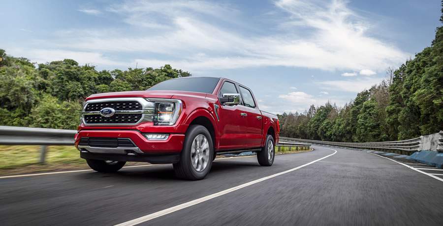 Ford comemora 45 anos do Centro de Desenvolvimento e Tecnologia de Tatu&iacute;