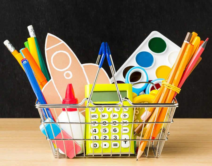 Conhe&ccedil;a seus direitos: advogado alerta sobre cobran&ccedil;as indevidas na lista de materiais escolares