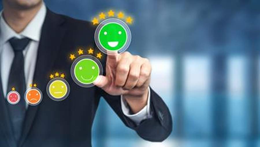 Cliente rever o conceito de pesquisa de feedback de satisfação. Foto Premium