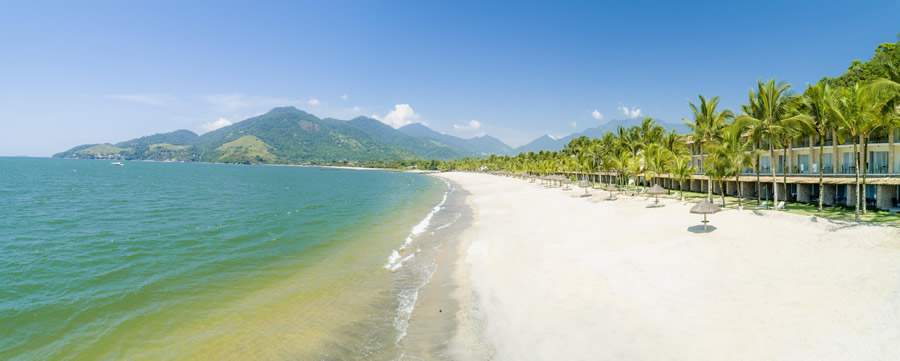 Réveillon: No mar ou na montanha, é hora de celebrar chegada de 2023