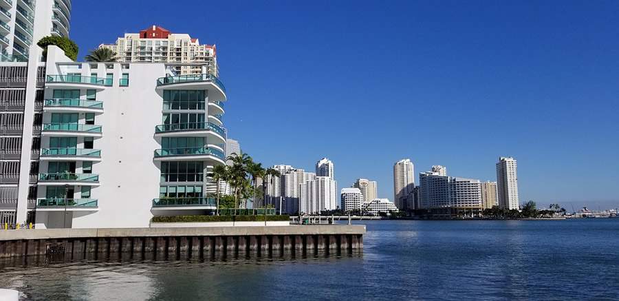 Prédios em Miami - Pixabay