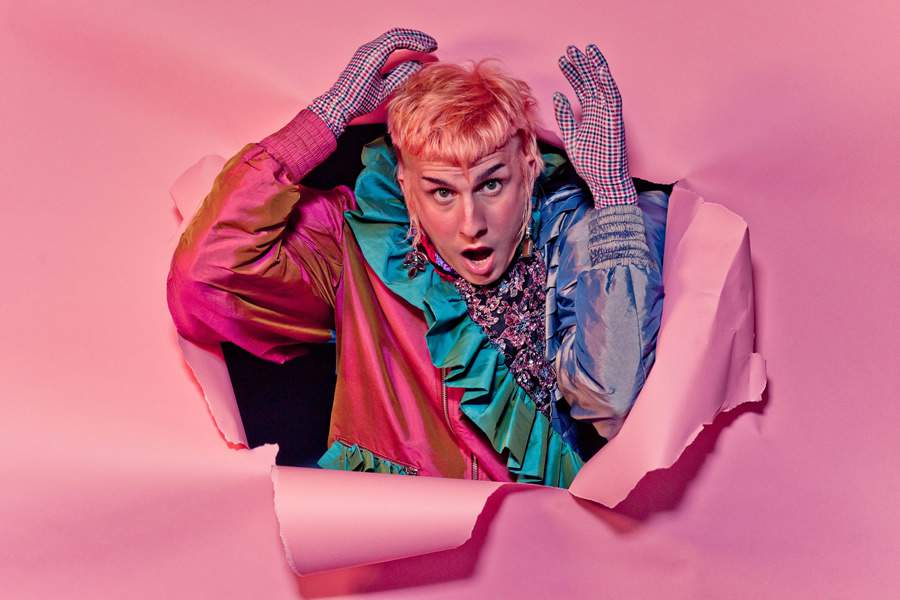 O cantor e compositor Get&uacute;lio Abelha Foto: Sillas H