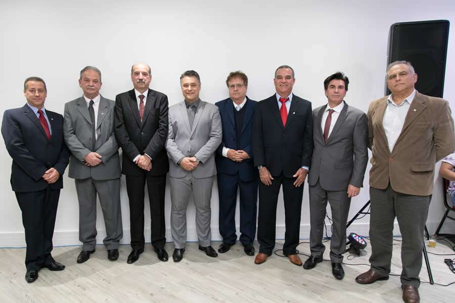 Clube dos Corretores de Seguros de Osasco e Regi&atilde;o empossa nova diretoria