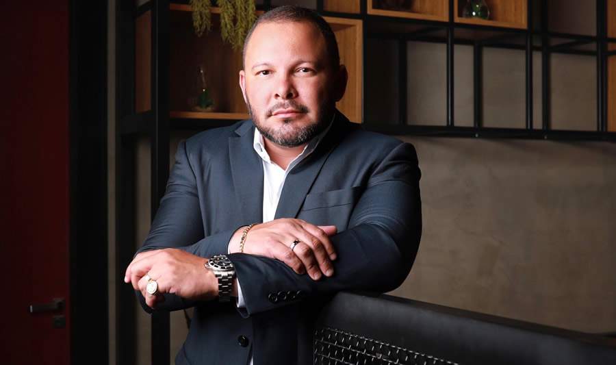 Douglas Andrade fala sobre o WhatsApp como Ferramenta de Trabalho pela Gera&ccedil;&atilde;o Z