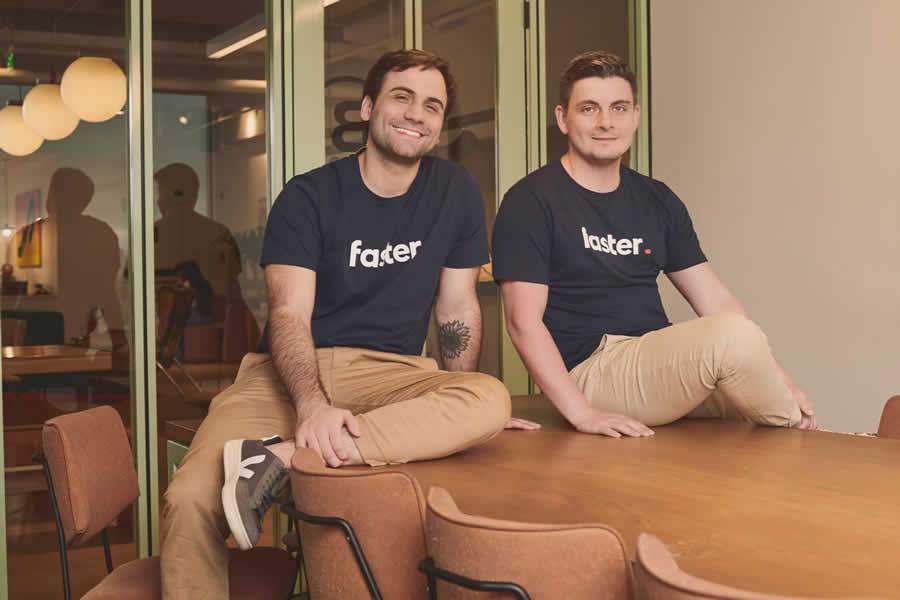 Daniel Dahia e Vitor Filipe, cofundador da Faster. Cr&eacute;dito da imagem Luca Pucci