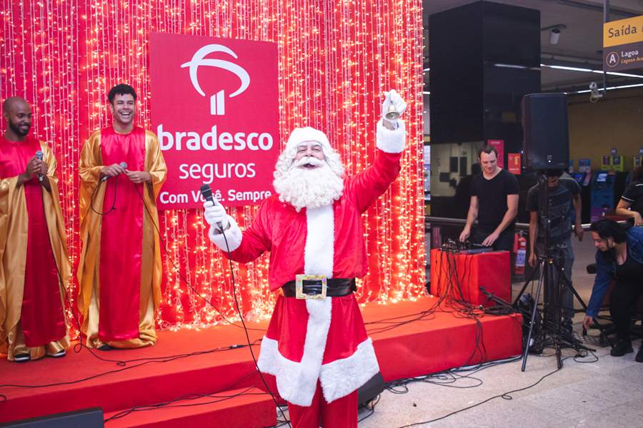 Grupo Bradesco Seguros enfeita esta&ccedil;&atilde;o Jardim Oce&acirc;nico, na Barra da Tijuca, e traz diversas atra&ccedil;&otilde;es para as festas de fim de ano