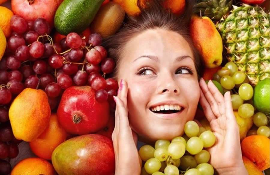 Quarentena: 10 alimentos para melhorar a qualidade de sua pele