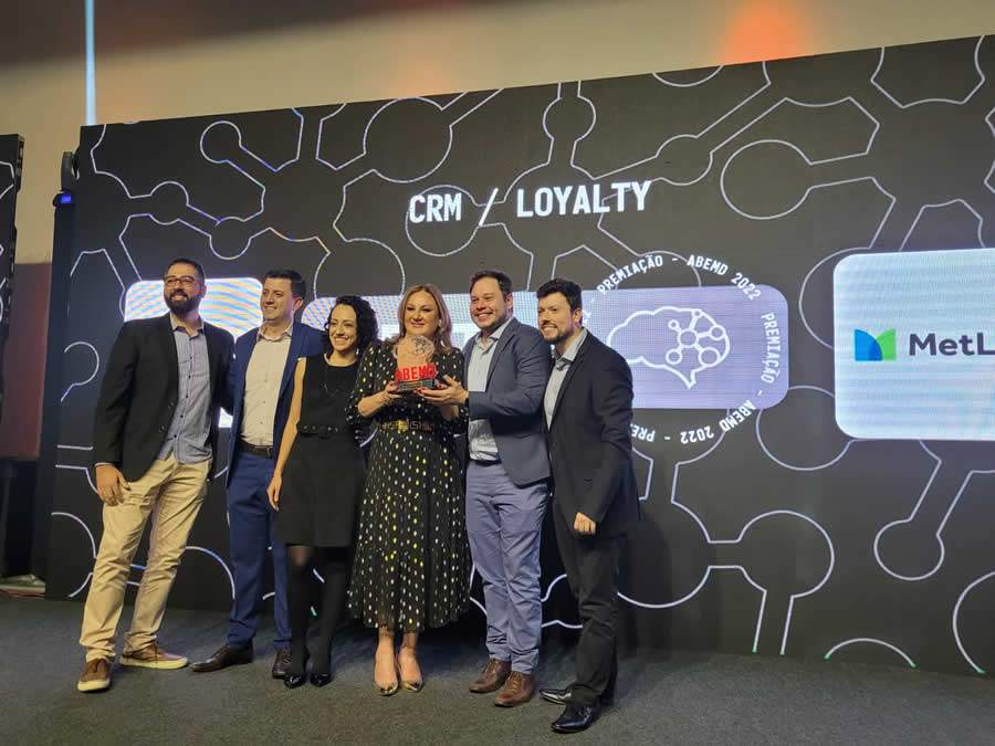 Thiago Fernandes (Gerente de Dados Metlife), Thiago Alberti (Superintendente de Pricing Metlife), Everton Padovani (Consultor de Neg&oacute;cios DA&amp;MS da Serasa Experian), William Oliveira (Consultor de Analytics da Serasa Experian), Rachel Imai (Gerente de Modelagem da Serasa Experian) e Patricia Ambrosio (Gerente Comercial da Serasa Experian)