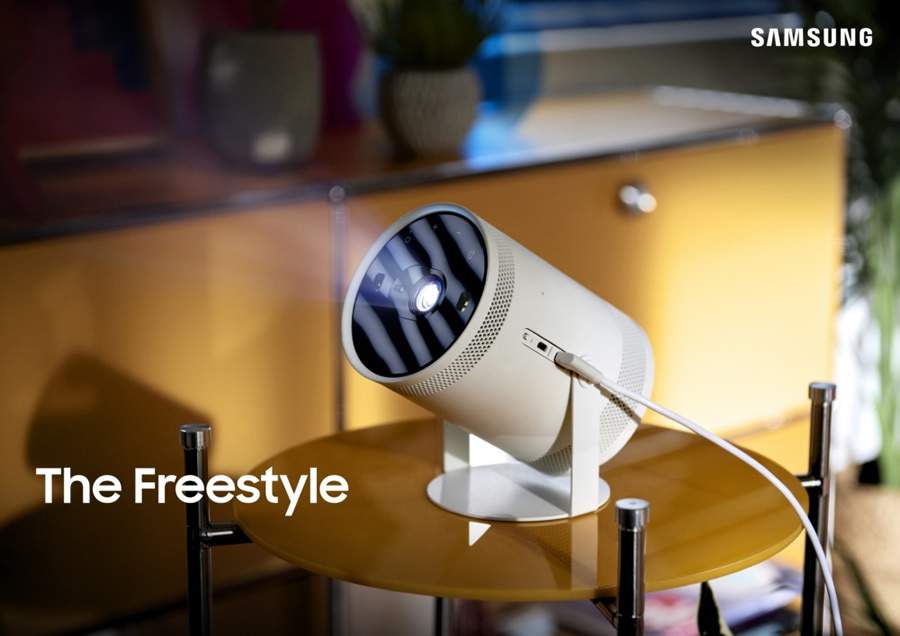 Samsung Electronics lan&ccedil;a The Freestyle, uma tela port&aacute;til para entretenimento onde voc&ecirc; estiver