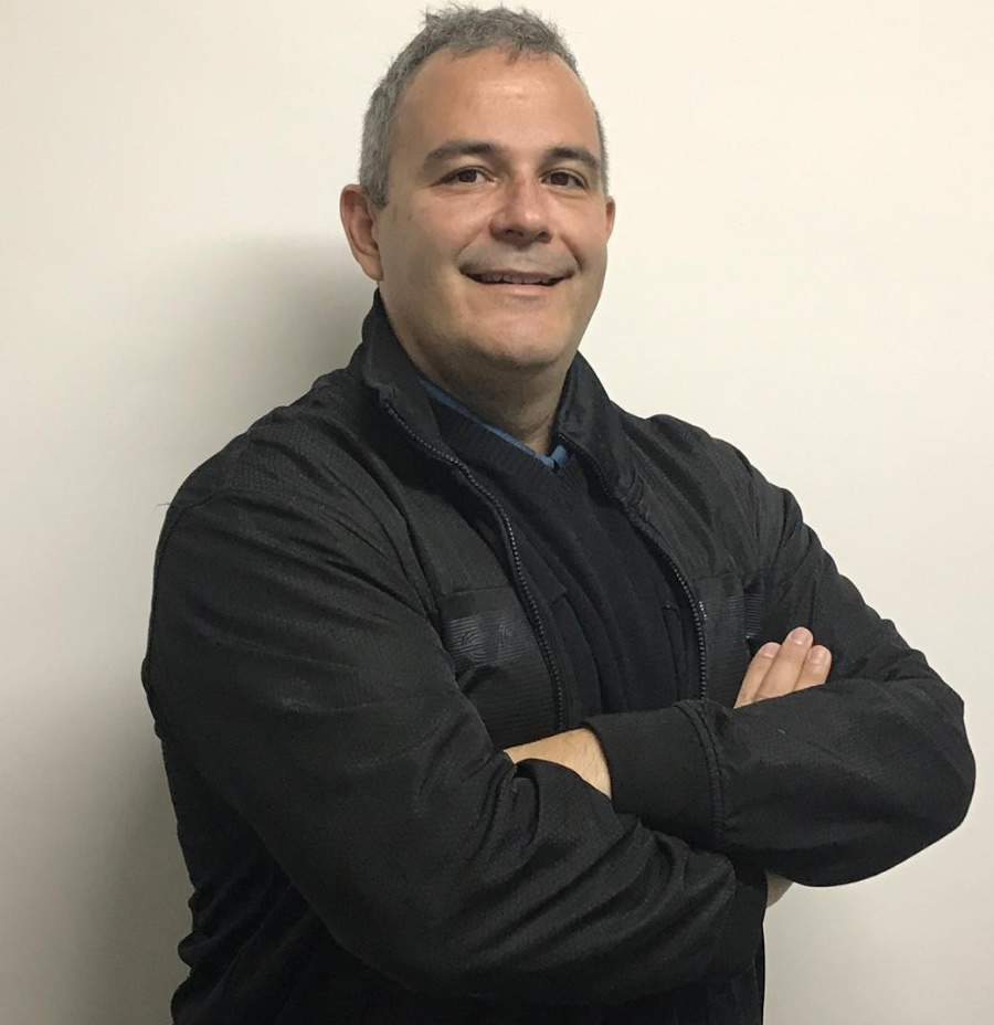 Marcos Abell&oacute;n, criador da AnnA