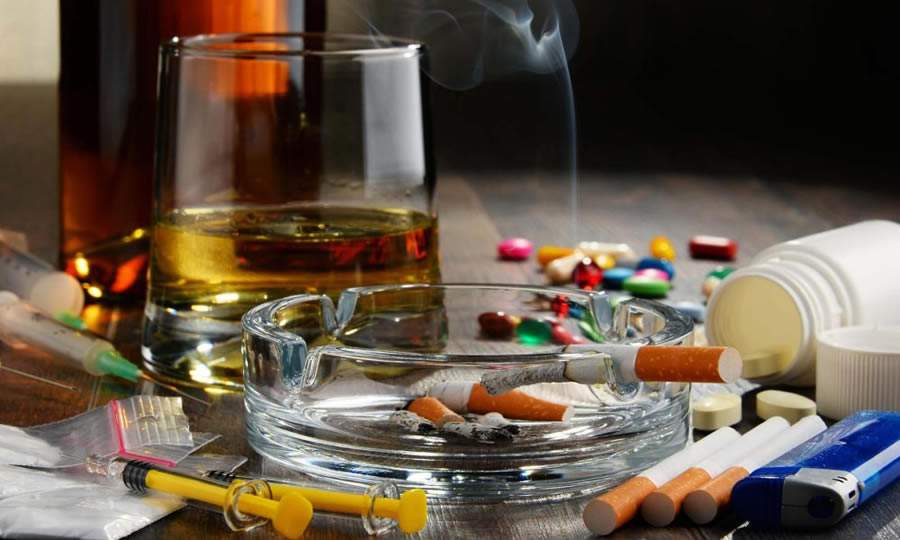 O Dia Nacional de Combate &agrave;s Drogas e ao Alcoolismo &eacute; em 20 de fevereiro e alerta para o consumo dessas subst&acirc;ncias - Divulga&ccedil;&atilde;o