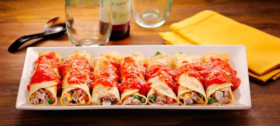 panqueca-de-sardinha-com-molho-de-manjericao