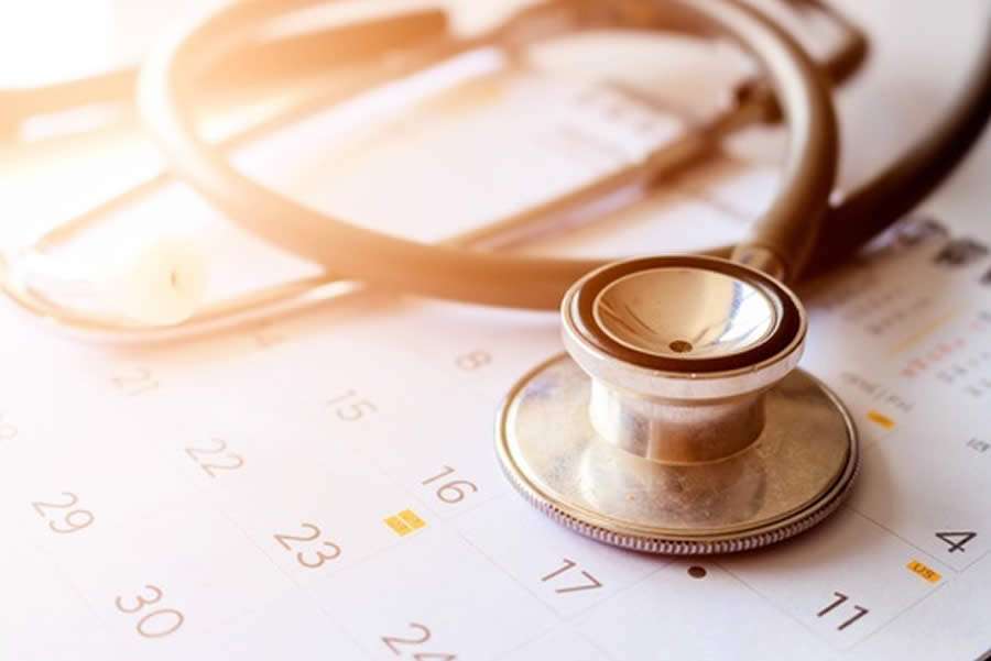 A car&ecirc;ncia m&eacute;dica para a cirurgia oral e maxilofacial