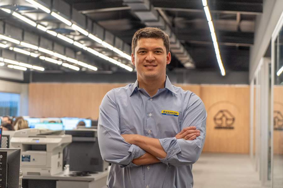Eyji Cavalcante, gerente comercial do Cons&oacute;rcio New Holland