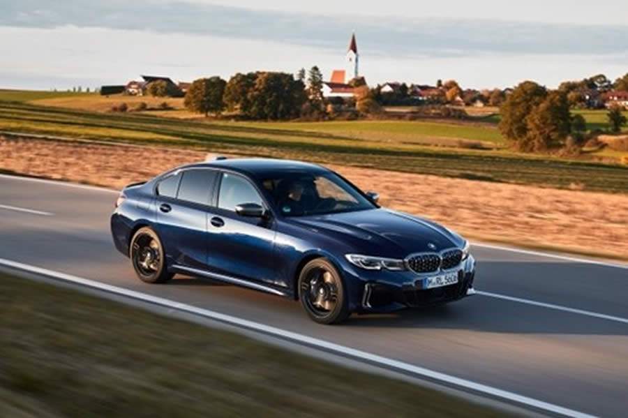 BMW M340i xDrive chega para completar gama do Série 3 no Brasil